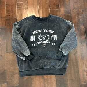 Oversize New York baseball sweatshirt